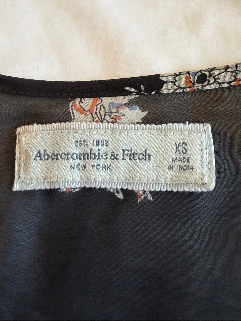 Abercrombie & Fitch Kimono Shawl Swim Suit Coverup Size XS Fringed Boho Chic I4 - Picture 4 of 10